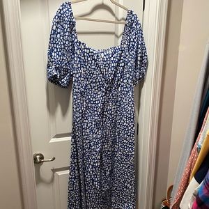 Eloqui Maxi Dress
